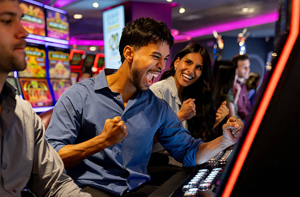 Singapore Pools live draw interface on manjurbet mobile app